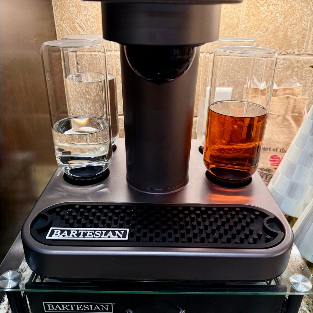 Barista cocktail maker